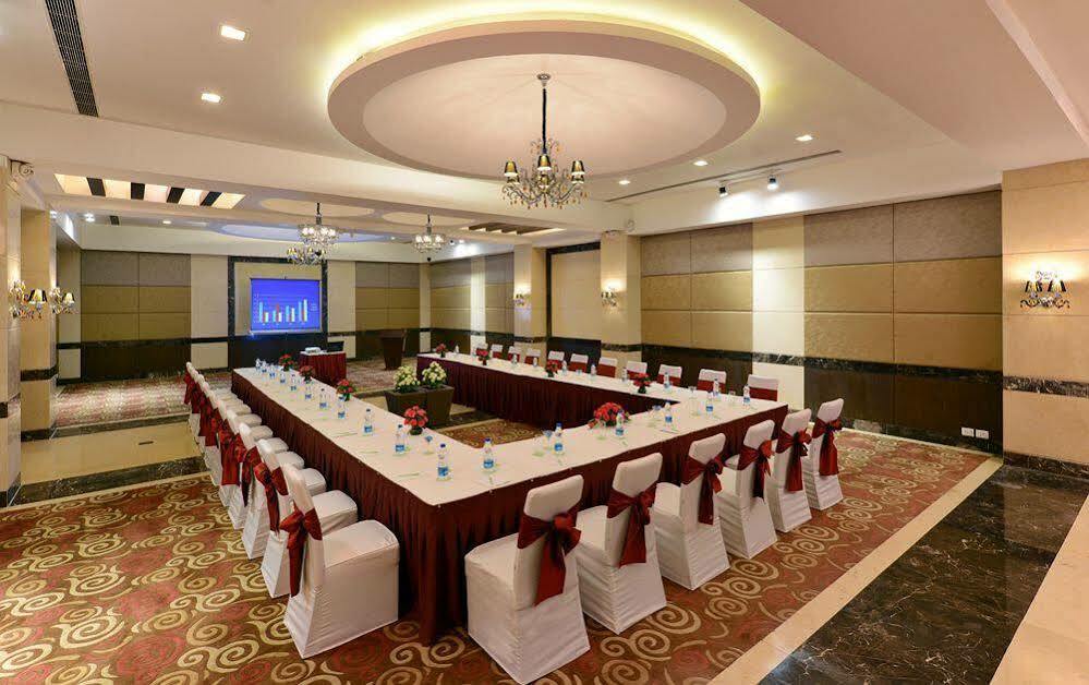 Quality Inn Gurgaon Eksteriør bilde